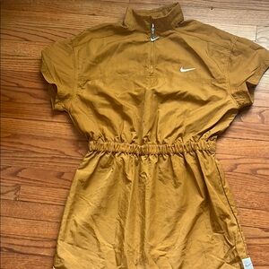 Nike dress XL color desert Orchard